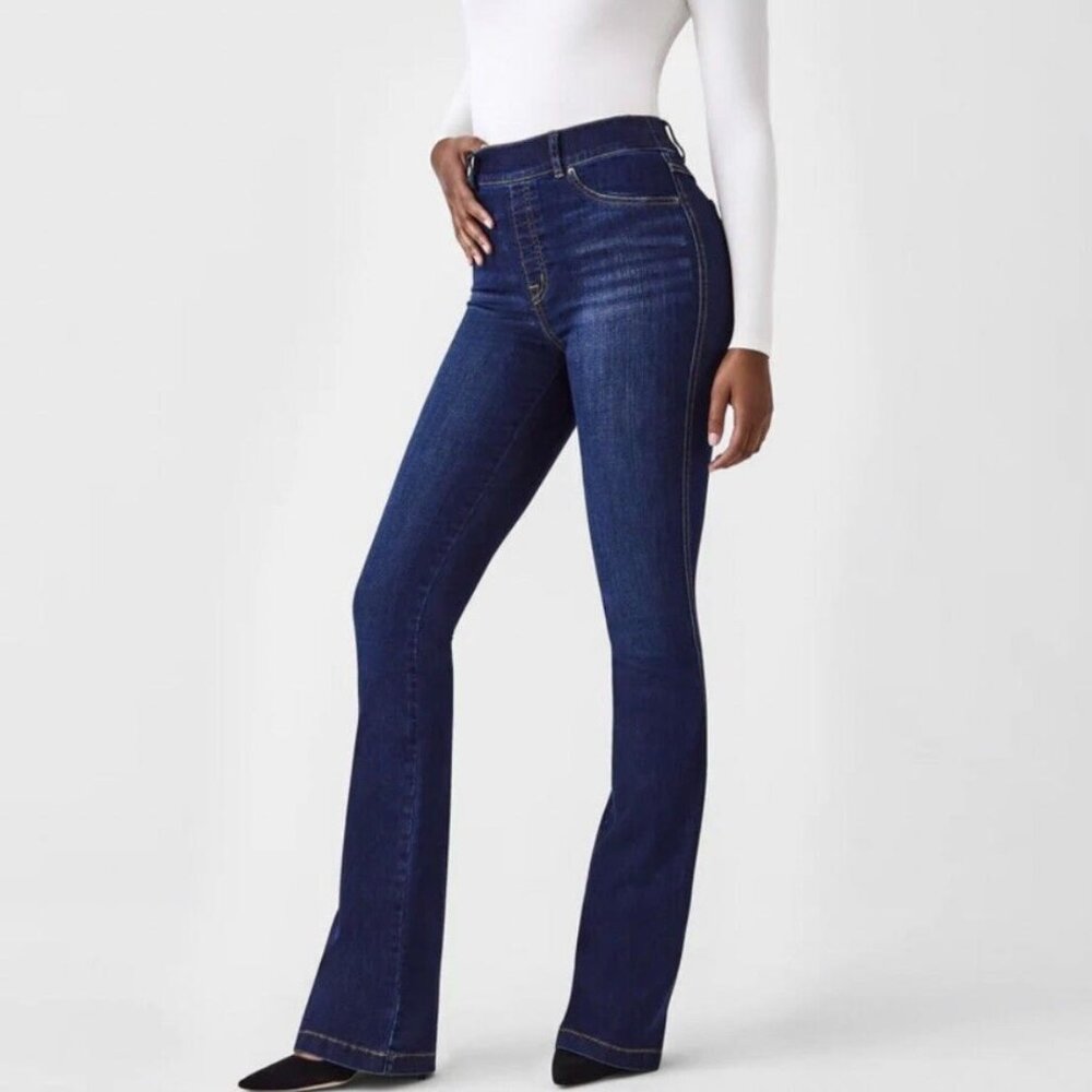NWT SPANX Flare Jeans Size M Midnight Shade Pull On Stretch 20327R